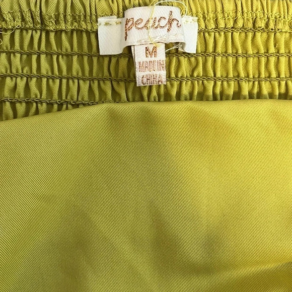 Balloon Sleeve  Blouse Cropped, Size M - Picture 13 of 15